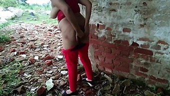 Bhabhi'S Big Ass Gets Fucked In The Jungle In Hd Video