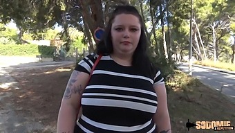 Jade Experiences Double Penetration For The First Time