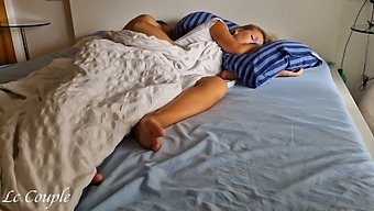 Morning Wake-Up Call With A Hard Shaft: Real Couple'S Intimate Moment