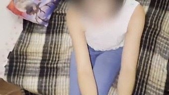 Amateur Brunette'S First Time In Homemade Porn